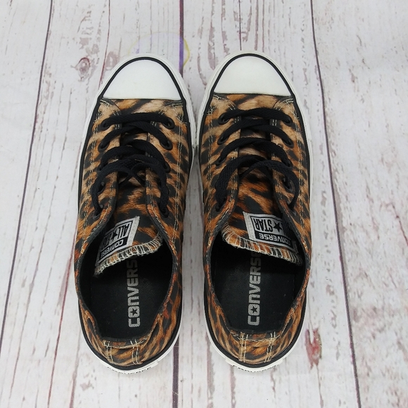 Converse All Star CT Womens Cheetah Leppard Print Sneakers Sz 6 - Picture 7 of 9